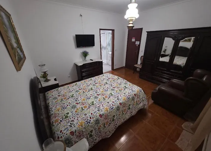 Homestay Alojamentos Altamira