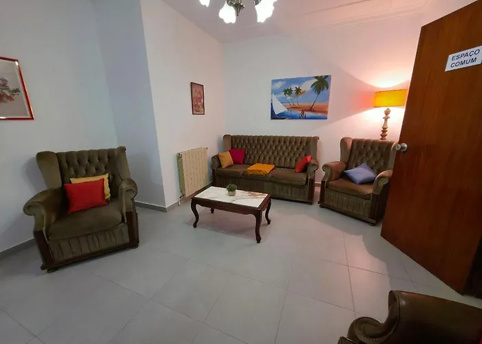 Homestay Alojamentos Altamira